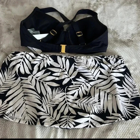 Bleu Rod Beattie Kore Underwire Cross Back Size 34D and Skirted Bottom Size 10 - Picture 9 of 11